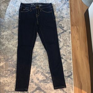 Mid Rise Jeggings- 00